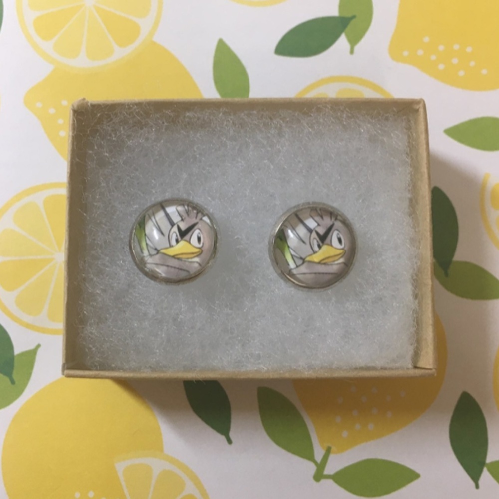 🍋 NWT Farfetch'd Pokemon Earrings